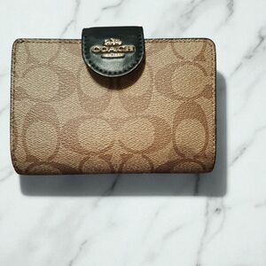 Coach Tan and Black Signature Key Holder